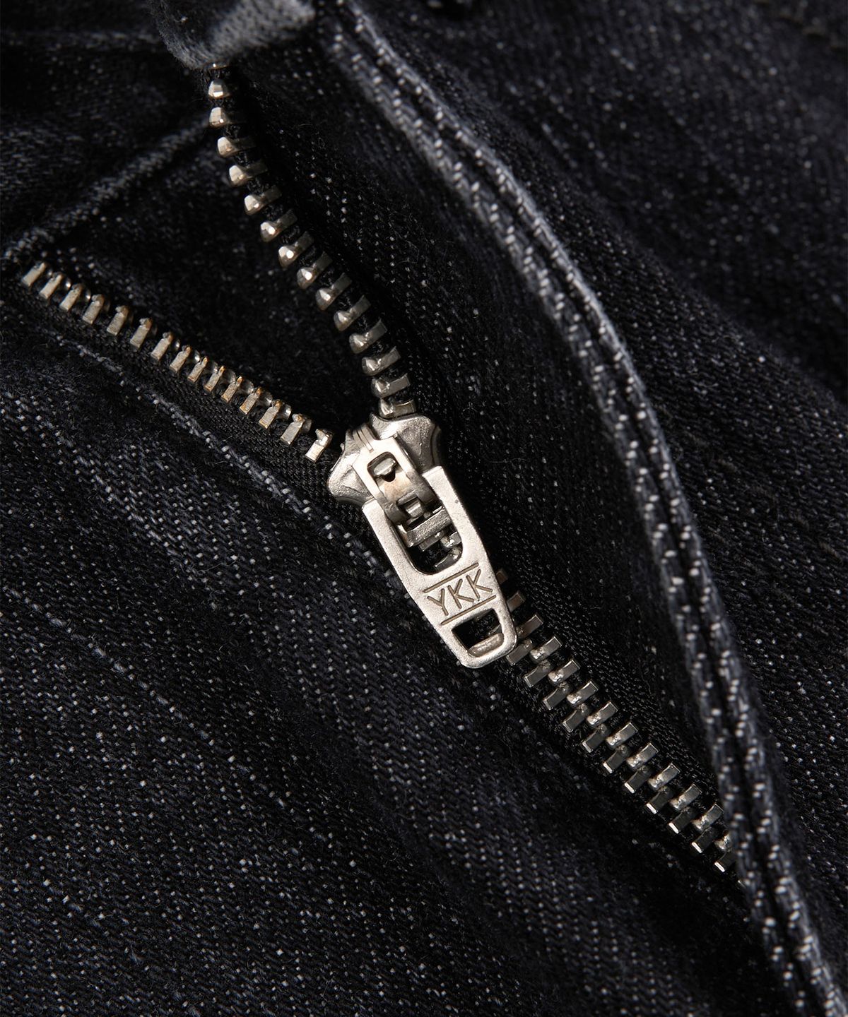 페플리(PEPLEE) Double Back Pocket Damage Denim Pants (Black)