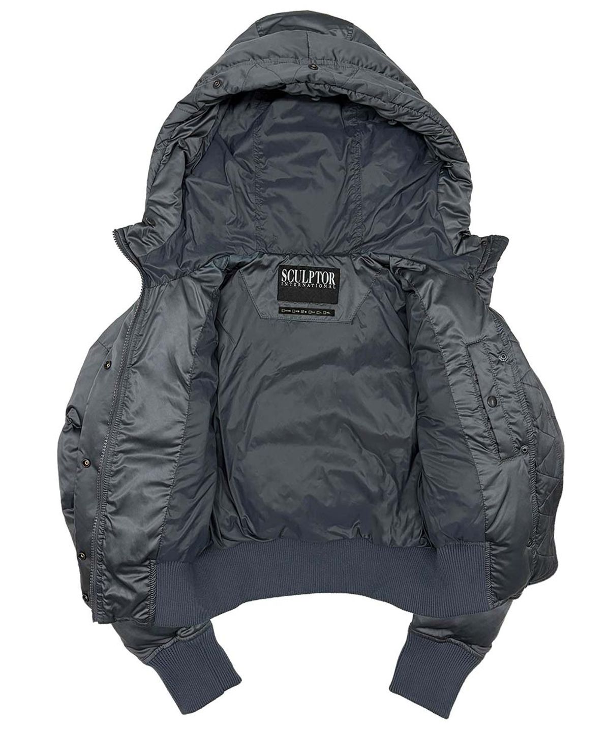 스컬프터(SCULPTOR) Cropped Hooded Puffer Charcoal