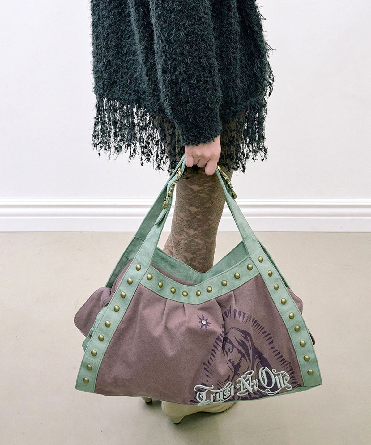 스컬프터(SCULPTOR) Faithless Stud Bag Purple