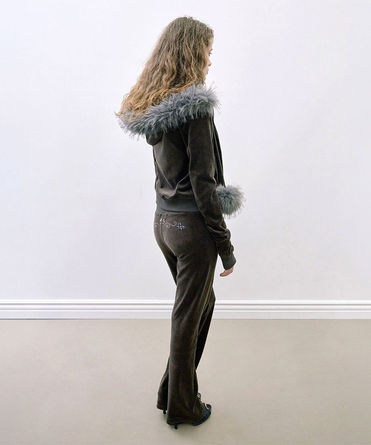 스컬프터(SCULPTOR) Velour Track Pants Brown