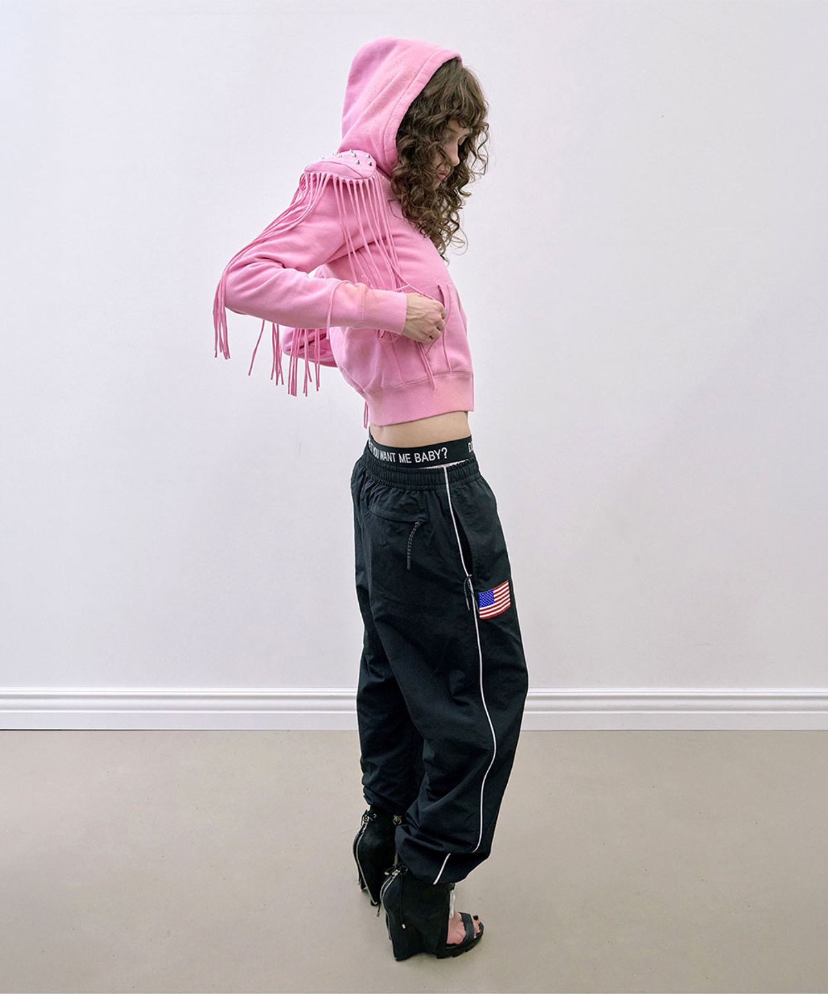 스컬프터(SCULPTOR) Padded Shoulder Zip-Up Hoodie Pink