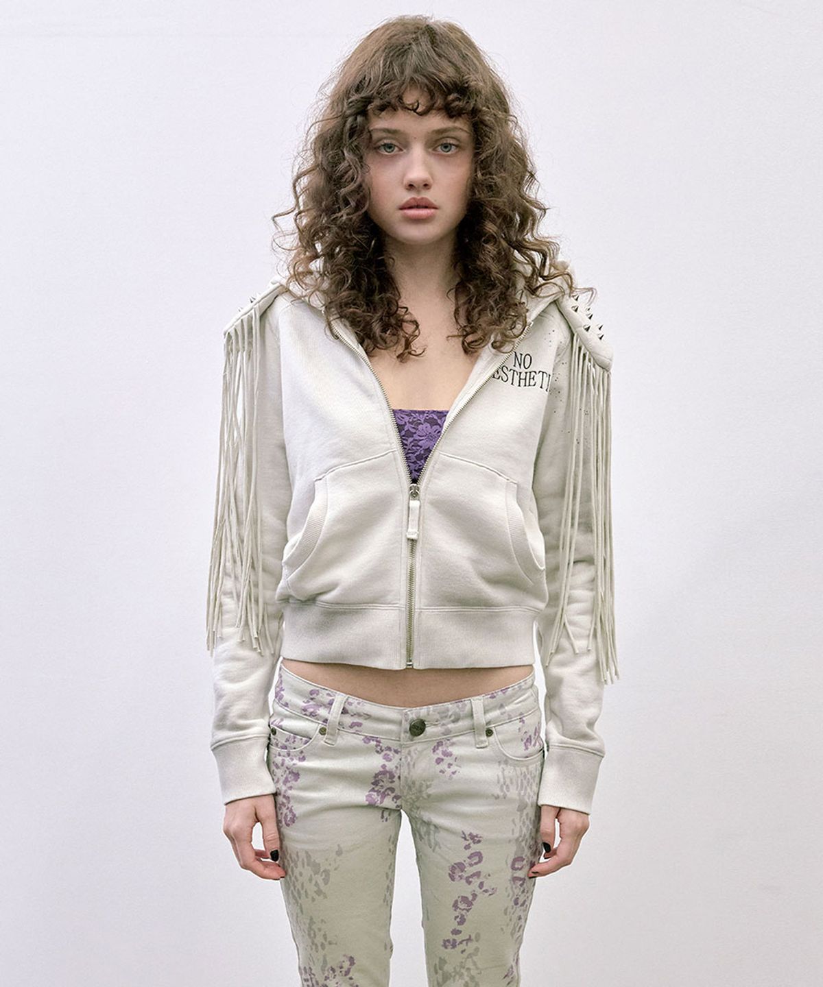 스컬프터(SCULPTOR) Padded Shoulder Zip-Up Hoodie Dirty White