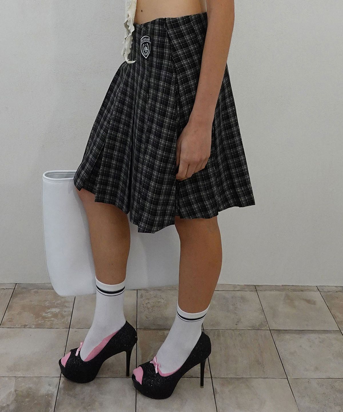 스컬프터(SCULPTOR) Plaid Pleated Midi Skirt Black