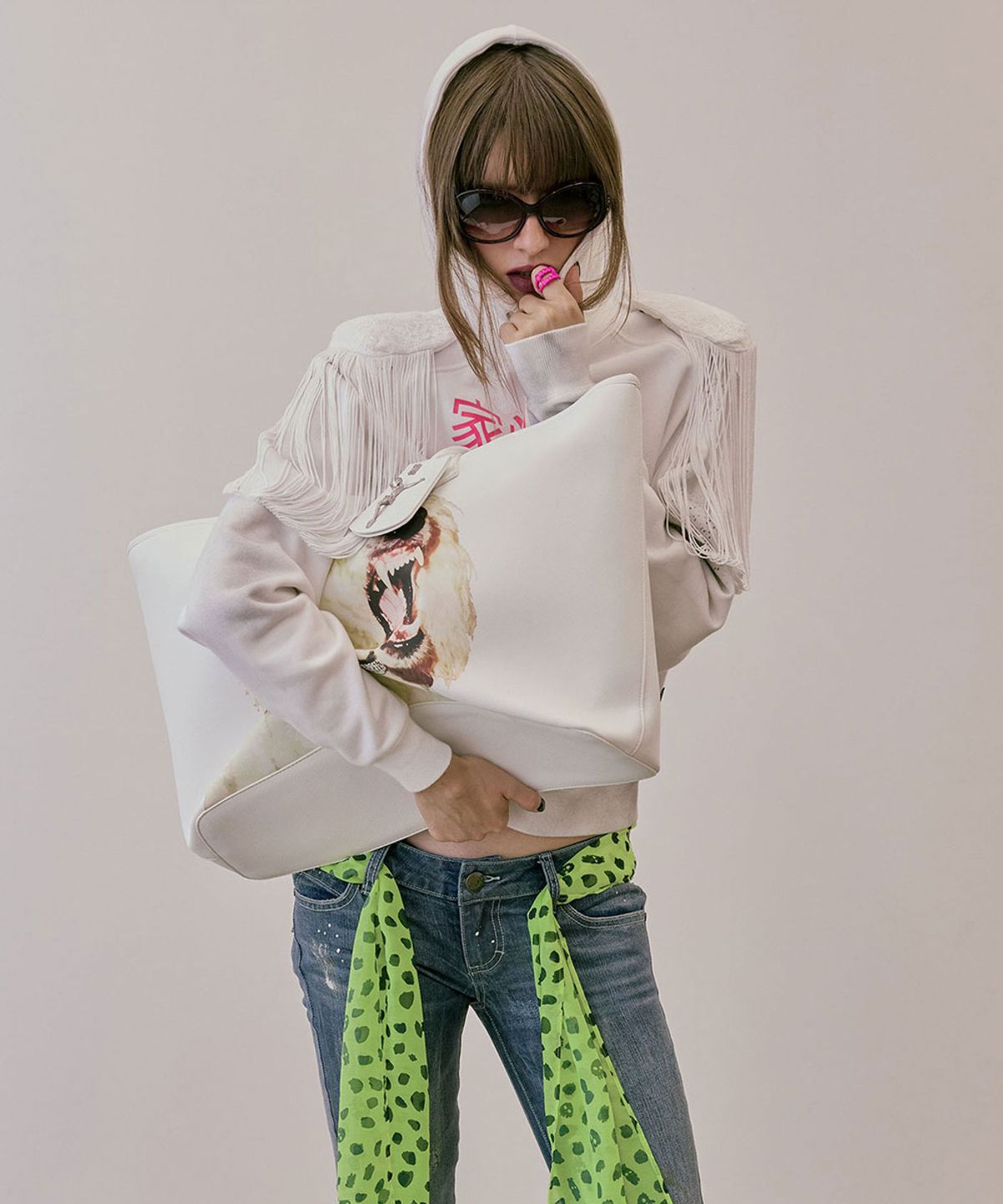 스컬프터(SCULPTOR) Unholy Paws Market Tote Bag White