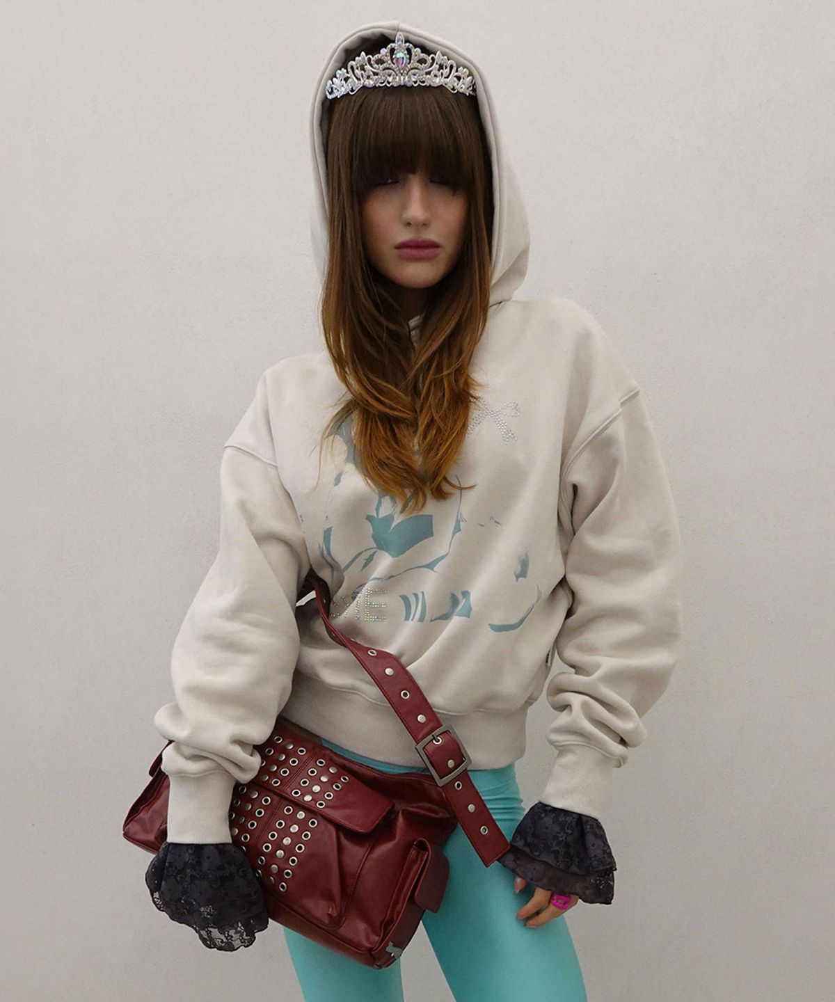 스컬프터(SCULPTOR) Stud Eyelet Shoulder Bag Red