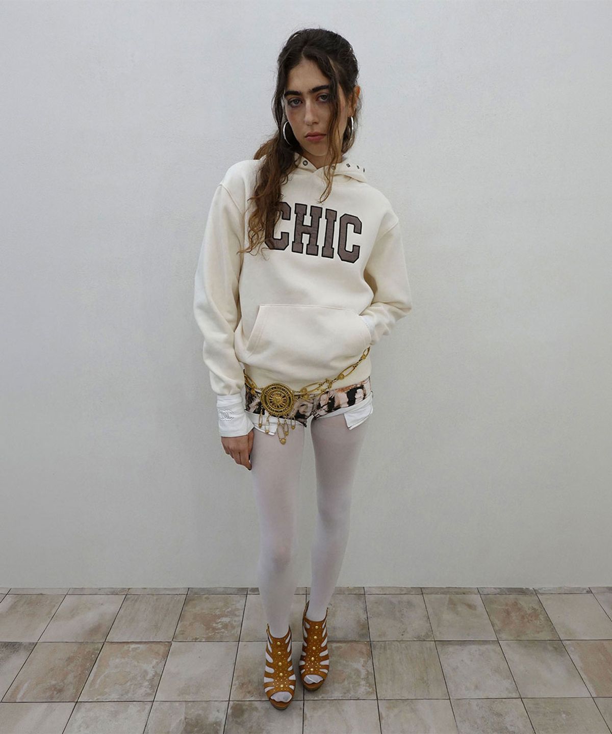 스컬프터(SCULPTOR) Chic Hoodie Dirty White