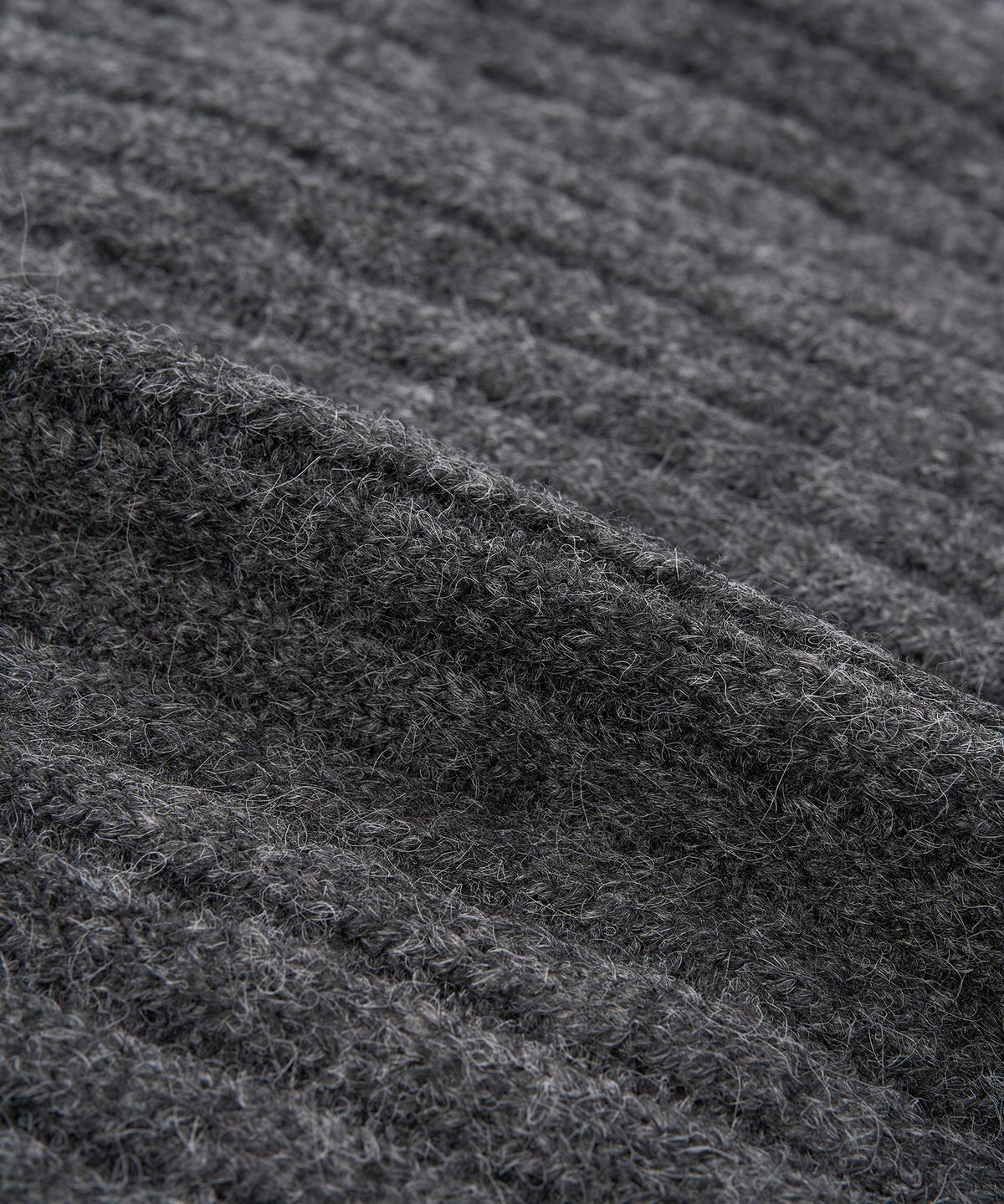 페플리(PEPLEE) Double Button High Neck Cardigan (Charcoal)