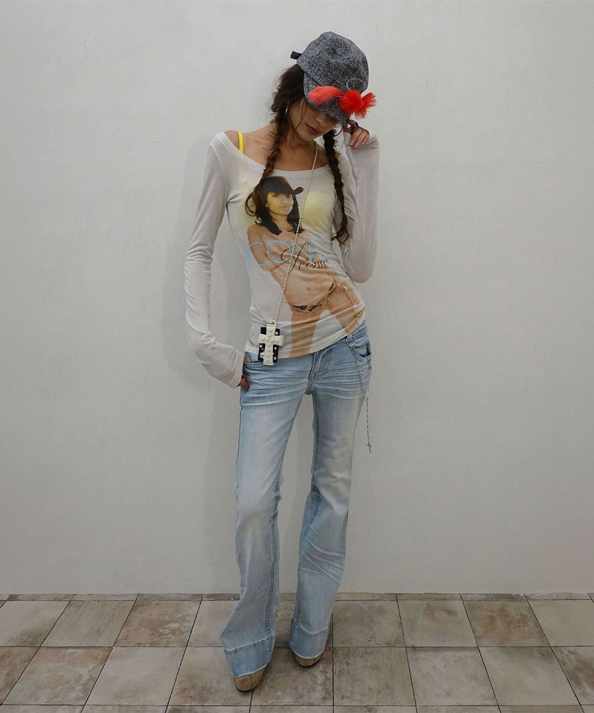 스컬프터(SCULPTOR) Cross Strap Wallet Pony White