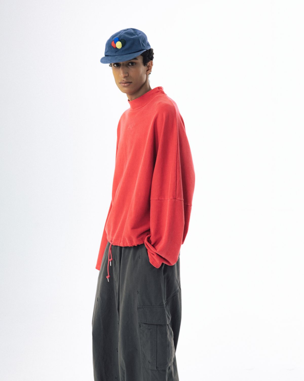 앵글런(ANGLAN) Pigment High-Neck Sweat Shirt - Washed Red