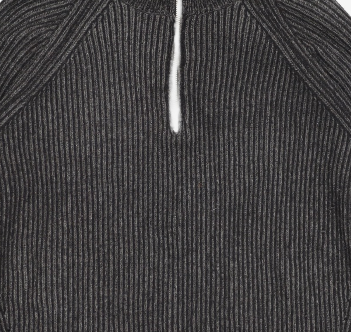 더니트컴퍼니(THEKNITCOMPANY) 22FW 이중우수 하프집업 울 니트 [블랙] XL
