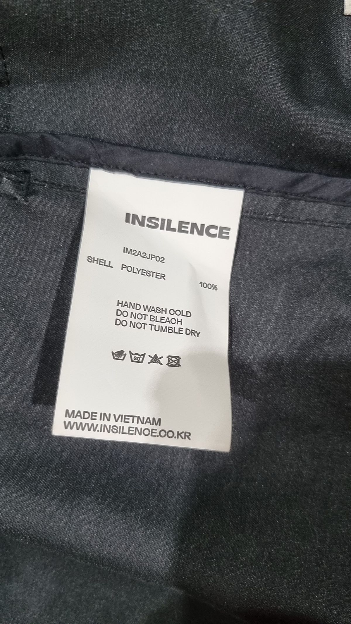 인사일런스(INSILENCE) 미니멀 크롭 블루종 BLACK L