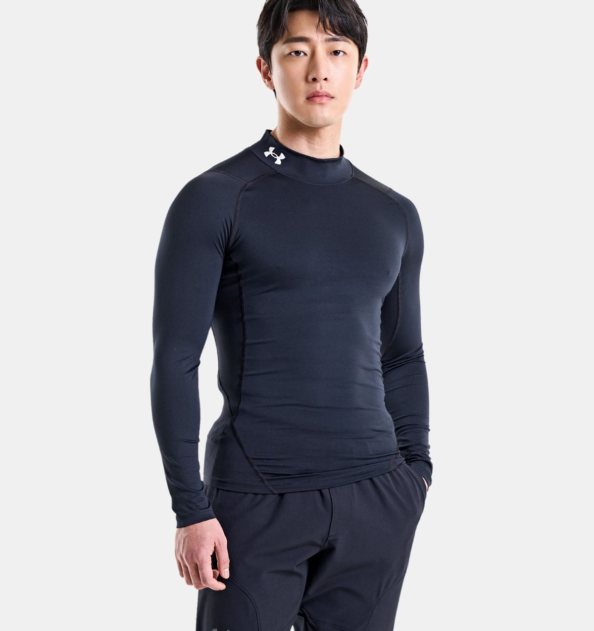 언더아머(UNDERARMOUR) 남성 HeatGear 아머 모크 긴팔 1369606-001