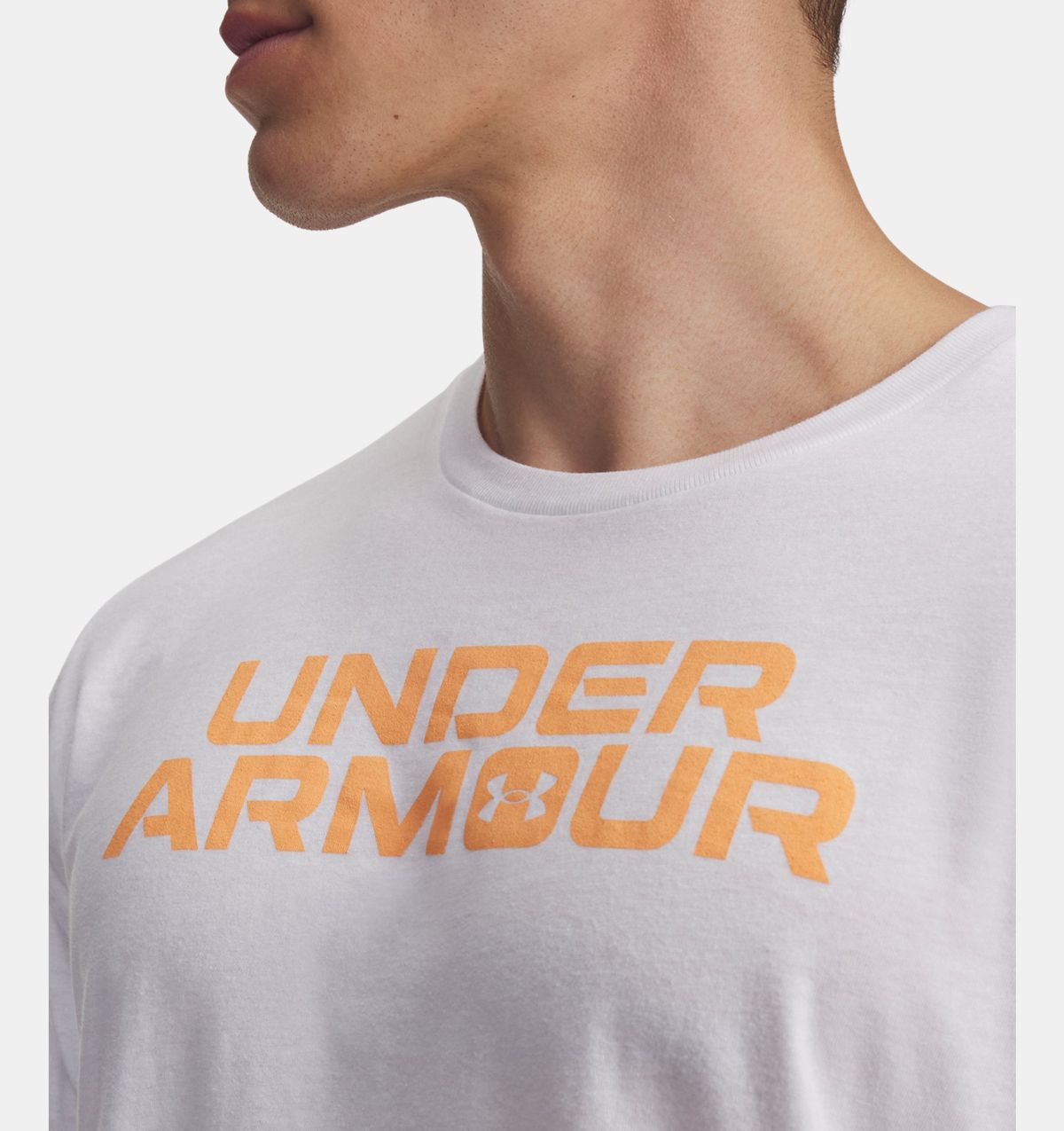 언더아머(UNDERARMOUR) UA 코어 브랜디드6012780-100