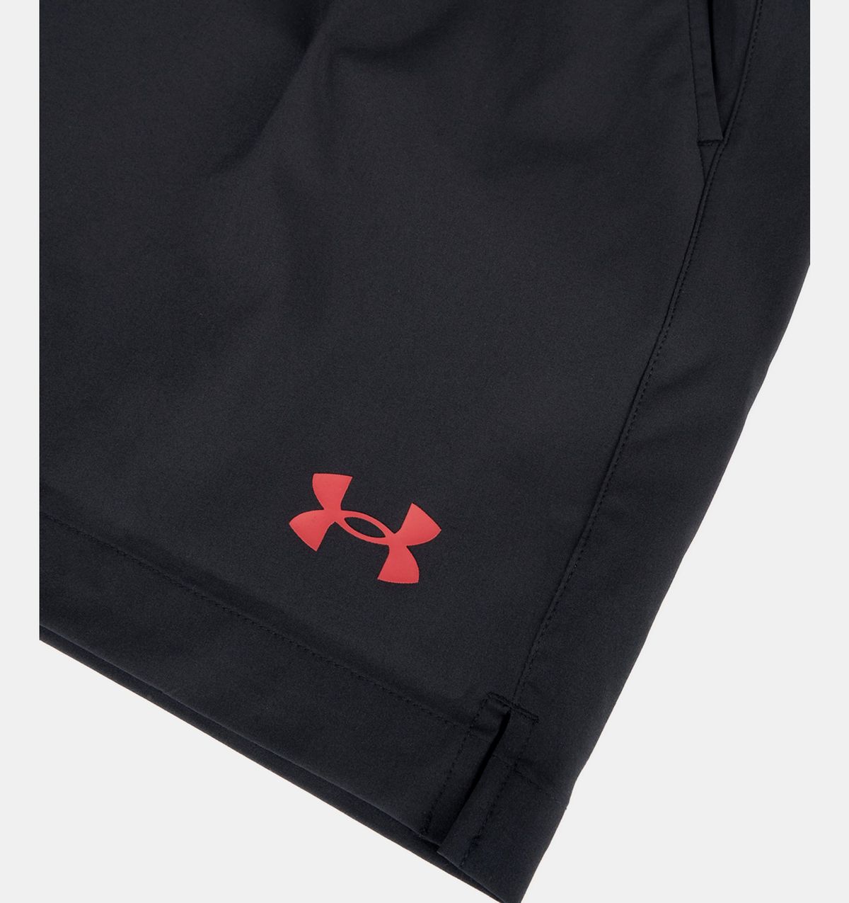 언더아머(UNDERARMOUR) 서울 우븐 쇼츠6015440-001