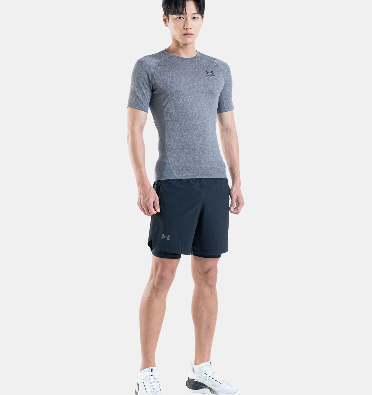 언더아머(UNDERARMOUR) 남성 HeatGear 아머 반팔 1361518-090