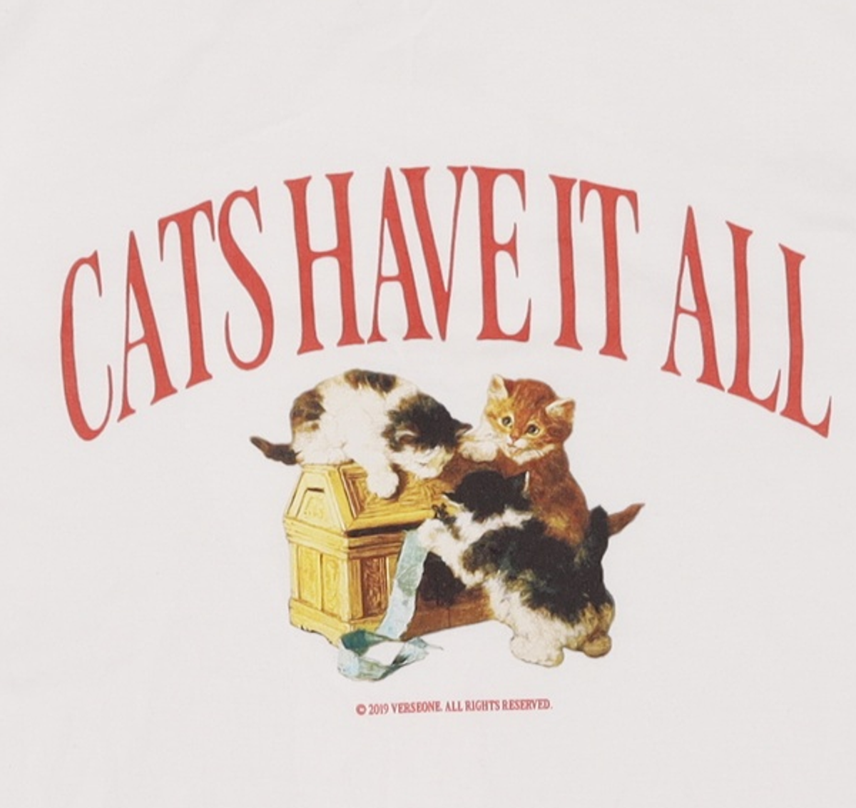 벌스원(VERSE ONE) CATS LOGO T-SHIRTS #2 WHITE/RED(FOR WOMEN) FREE