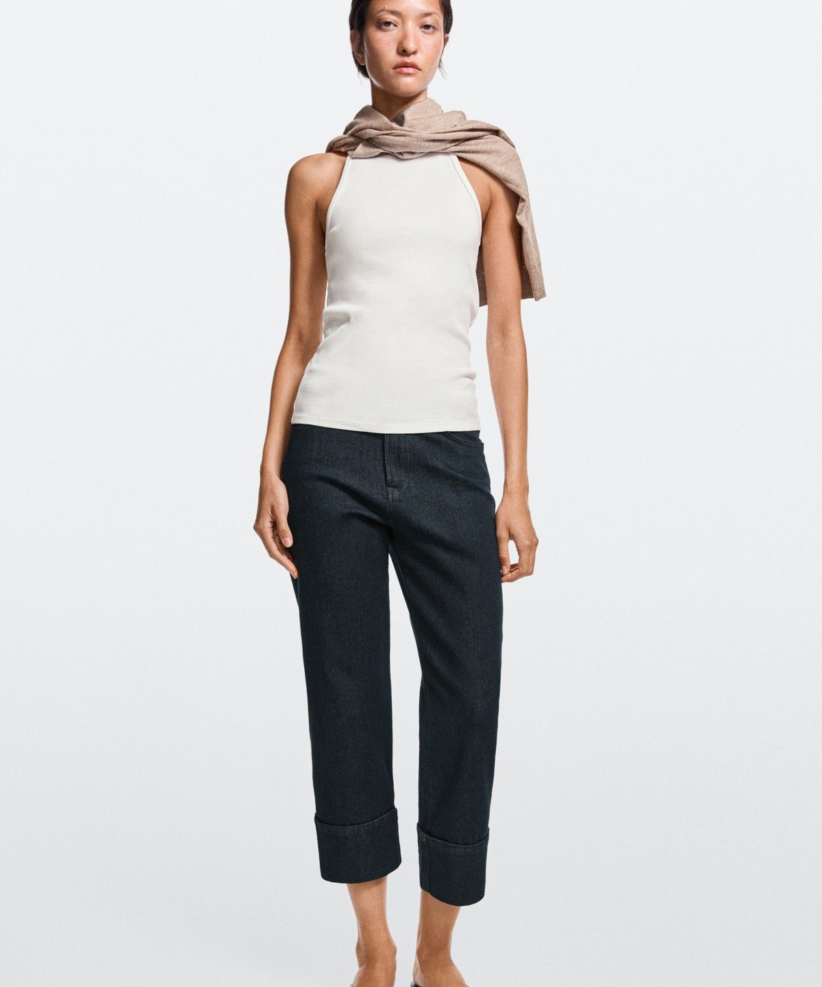 마시모두띠(MASSIMO DUTTI) 턴업 디테일 카프리 진