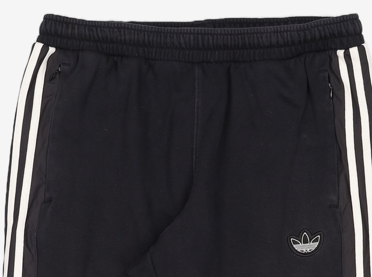 아디다스(ADIDAS) 아웃라인 플리스팬츠 - 블랙 / ED4690 XXXL