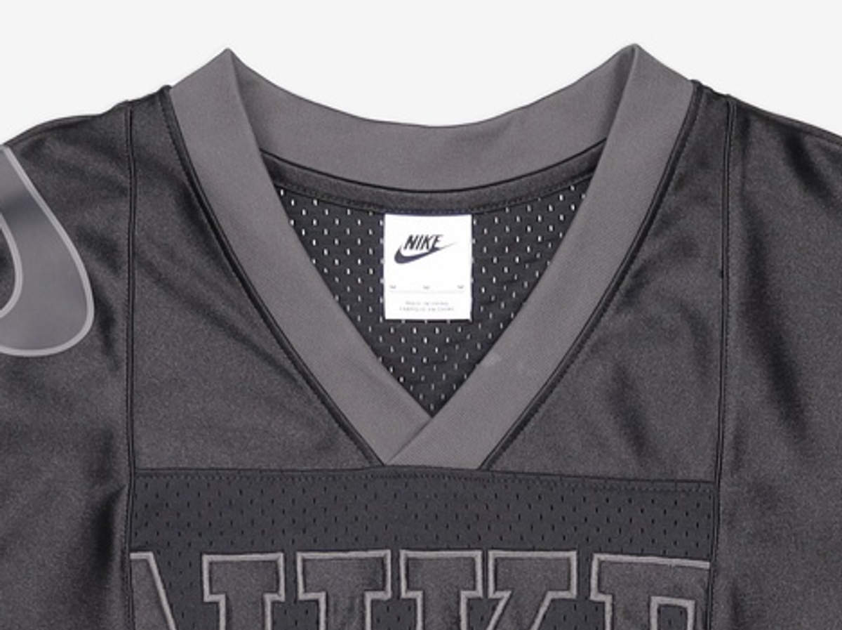나이키(NIKE) 스포츠웨어 스트리트 오버사이즈 반소매 그래픽 저지 W - 블랙:앤트러사이트 / HJ0281-010 M