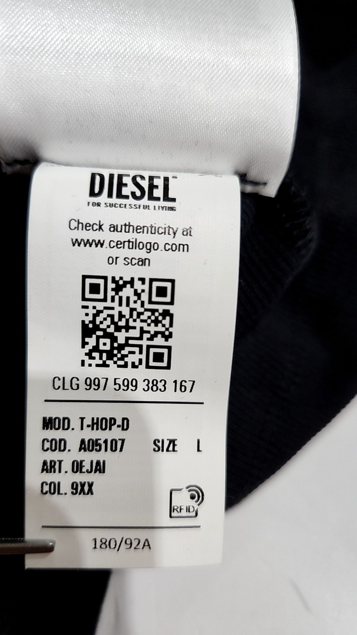 디젤(DIESEL) T HOP D SLEEVELESS T SHIRT - 블랙 / A051070EJAI9XX L