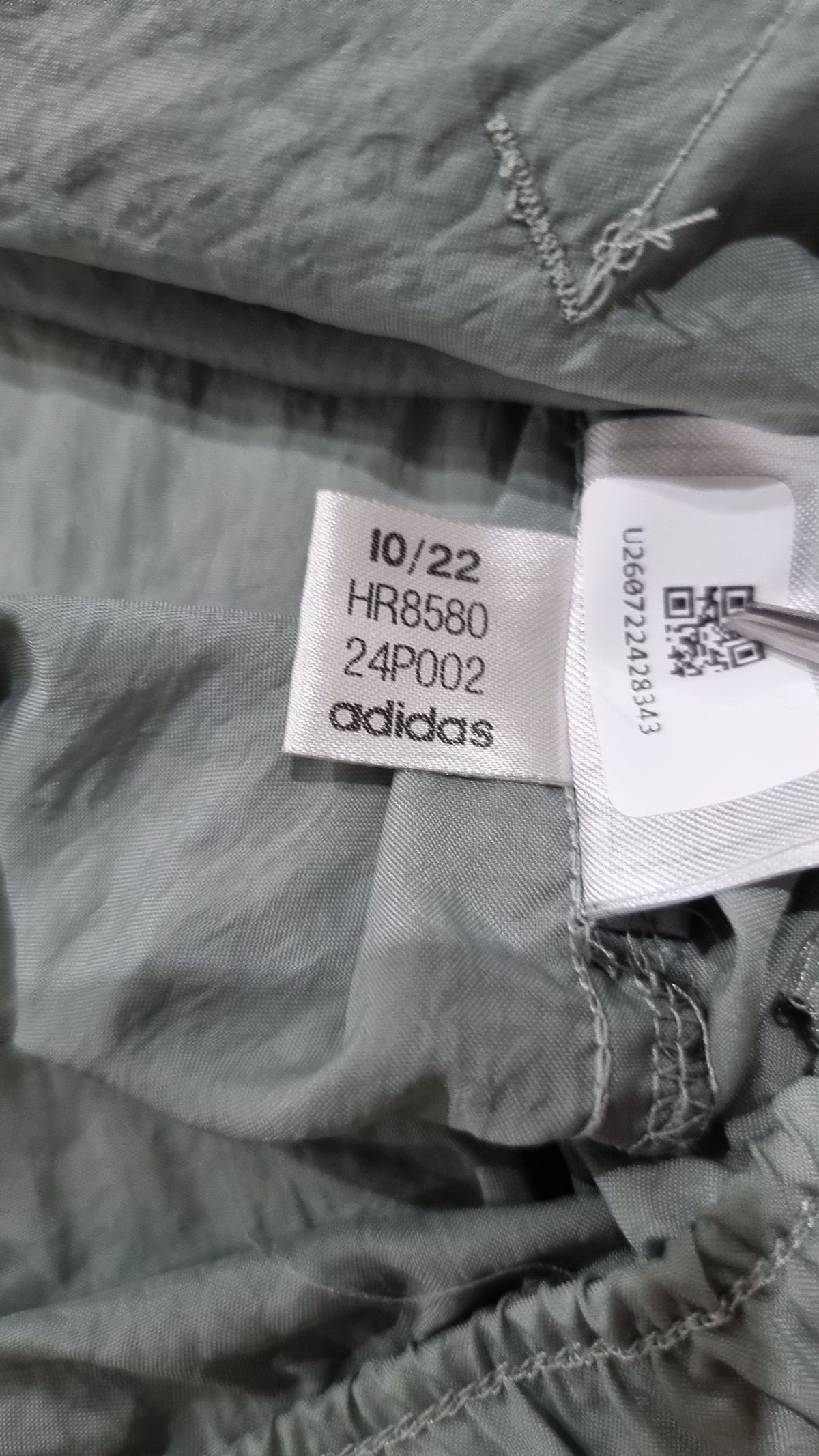 아디다스(ADIDAS) 리카이브 우븐 탑 - 실버그린 / HR8580 XL