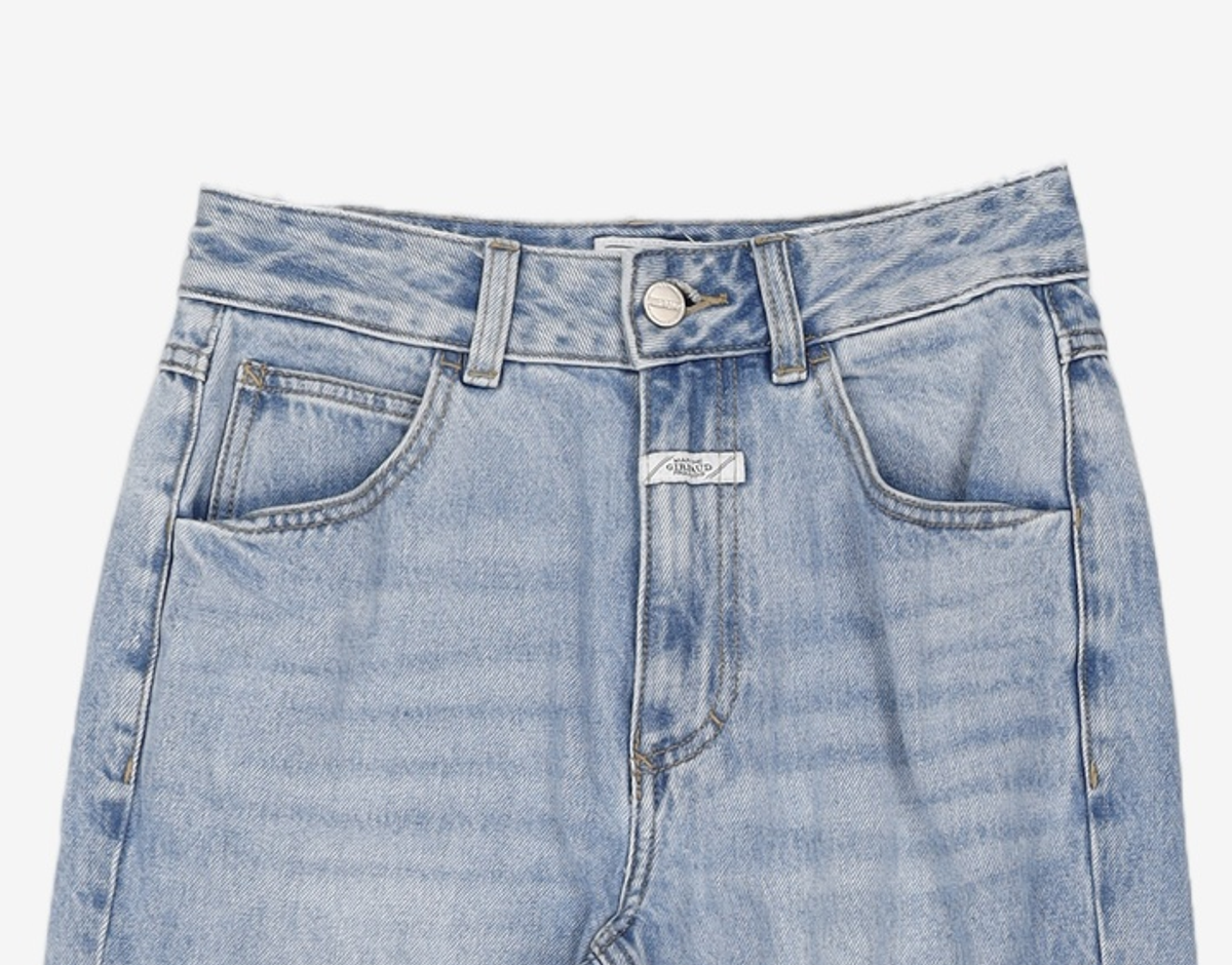 마리떼 프랑소와 저버(MARITHÉ + FRANҪOIS GIRBAUD) W SLIM STRAIGHT DENIM PANTS light blue 25