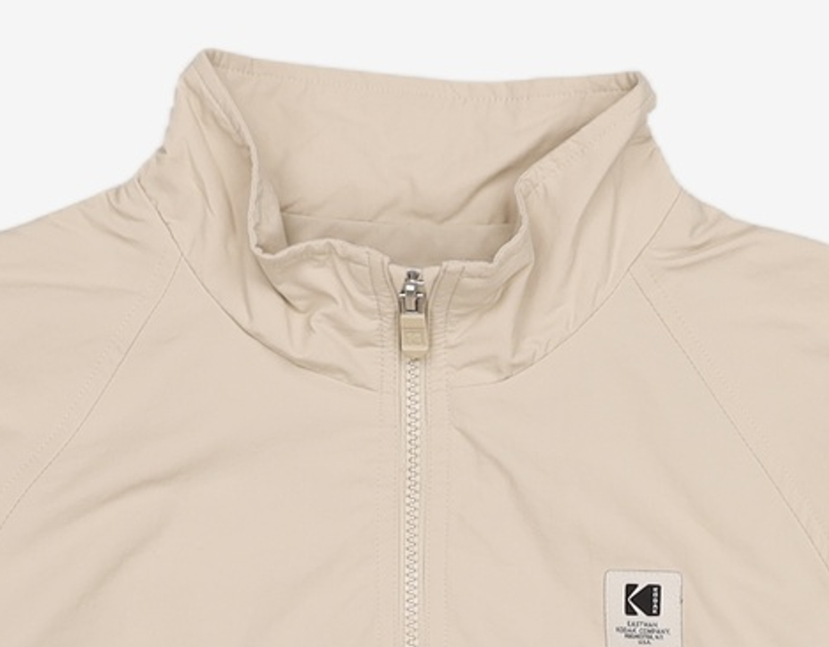 코닥(KODAK) 모노크롬 서플렉스 스탠넥 아노락 자켓 우먼 BEIGE XS