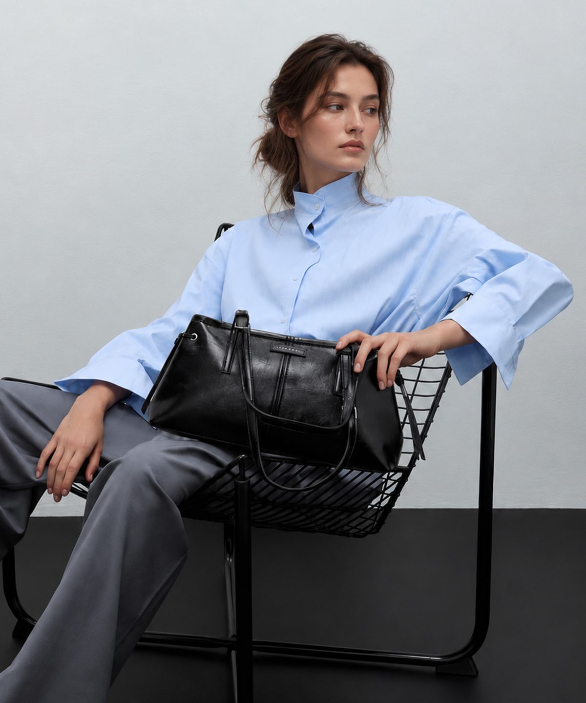 찰스앤키스(CHARLES & KEITH) 노앤 이롱게이티드 핸들 숄더백 3colors CK2-20782673