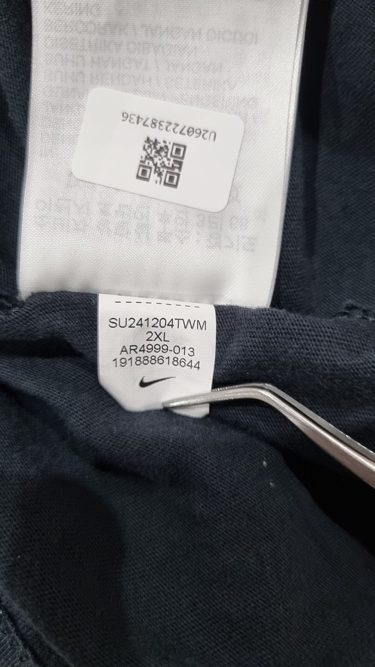 나이키(NIKE) 스포츠웨어 클럽 티셔츠 M - 블랙:화이트 / AR4999-013 110