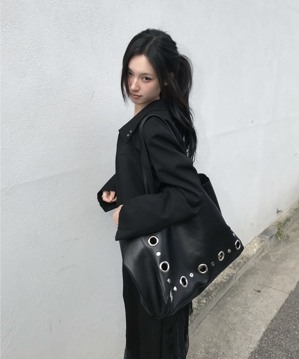미쏘(MIXXO) 슬림핏 집업_MIWJJG911C