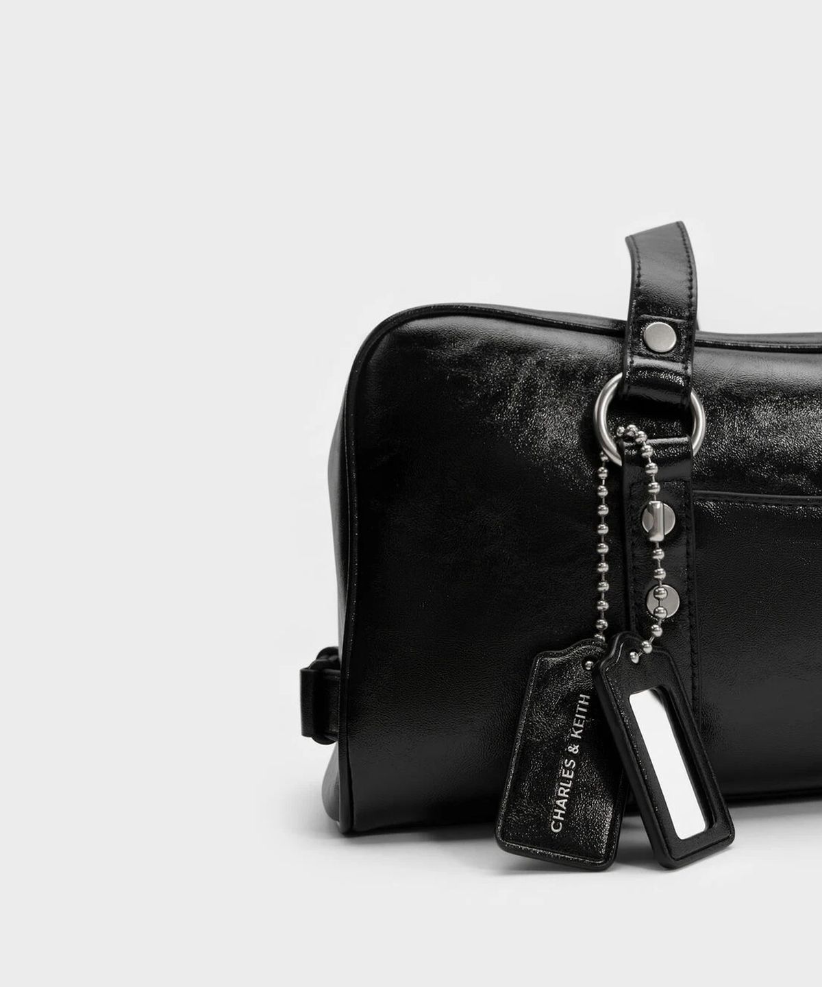 찰스앤키스(CHARLES & KEITH) 타티아나 스터드 숄더백 CK2-30151687