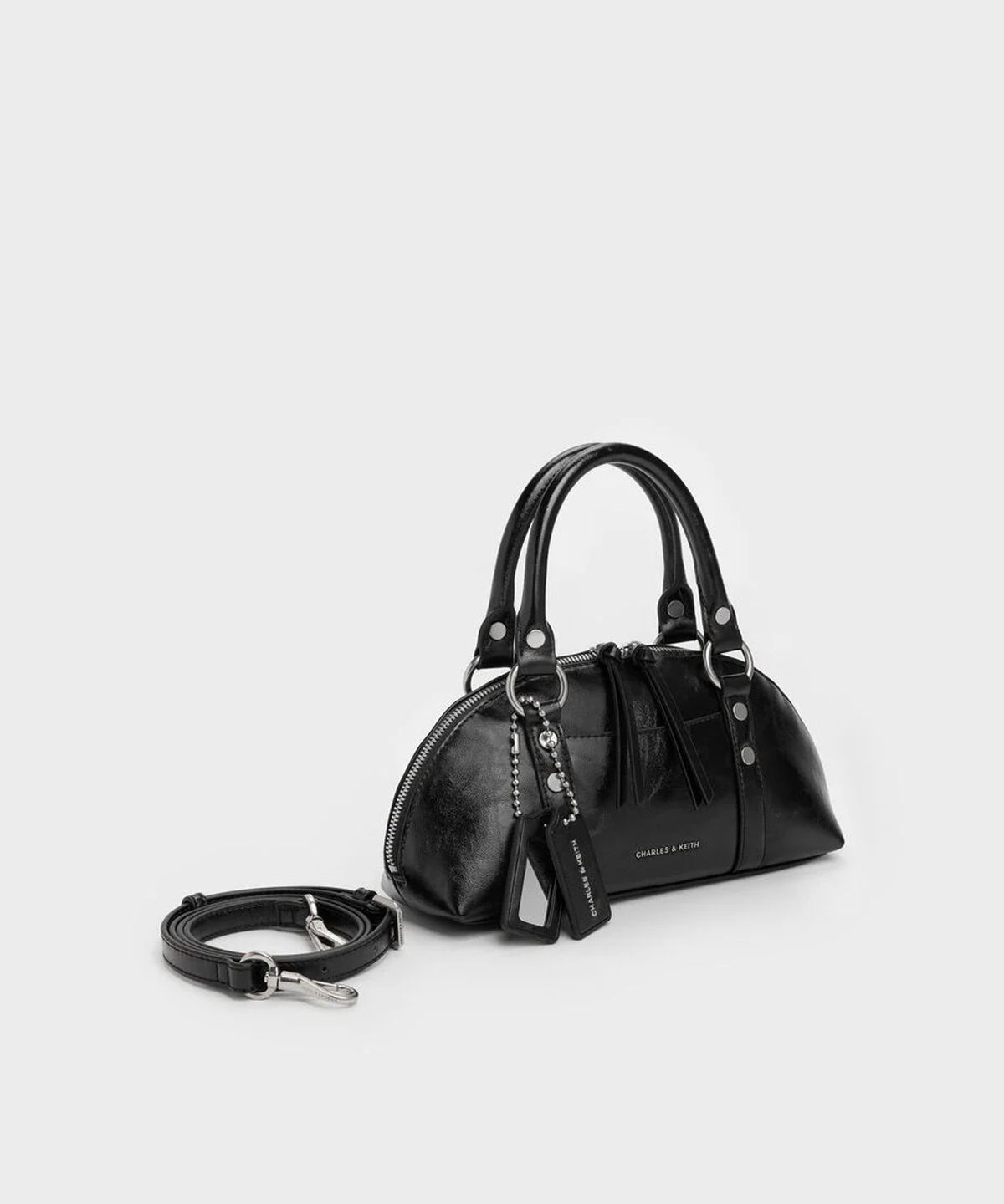 찰스앤키스(CHARLES & KEITH) 타티아나 스터드 볼링백 CK2-30151689