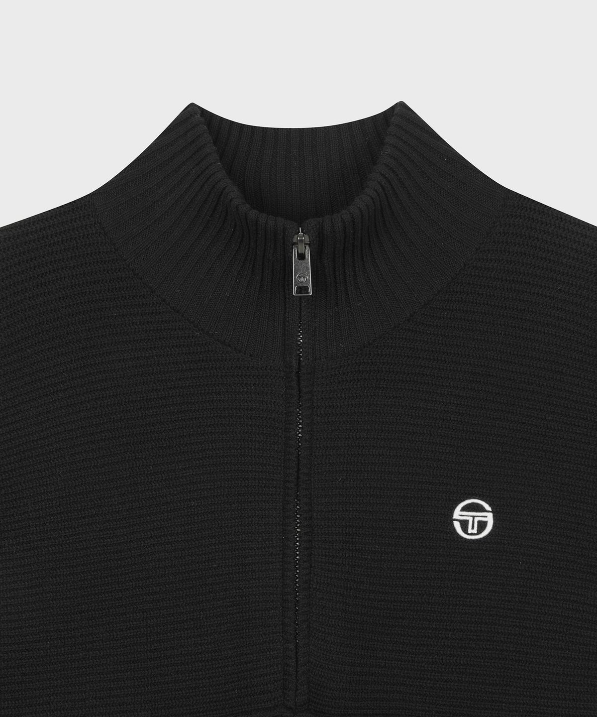 세르지오 타키니(SERGIO TACCHINI) M 하프집 스웨터 (Black)