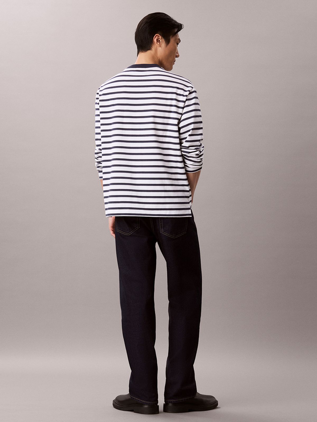 캘빈클라인 진(CALVIN KLEIN JEANS) 릴렉스 핏 300gsm 스트라이프 긴팔 티셔츠 4RH270G YAF