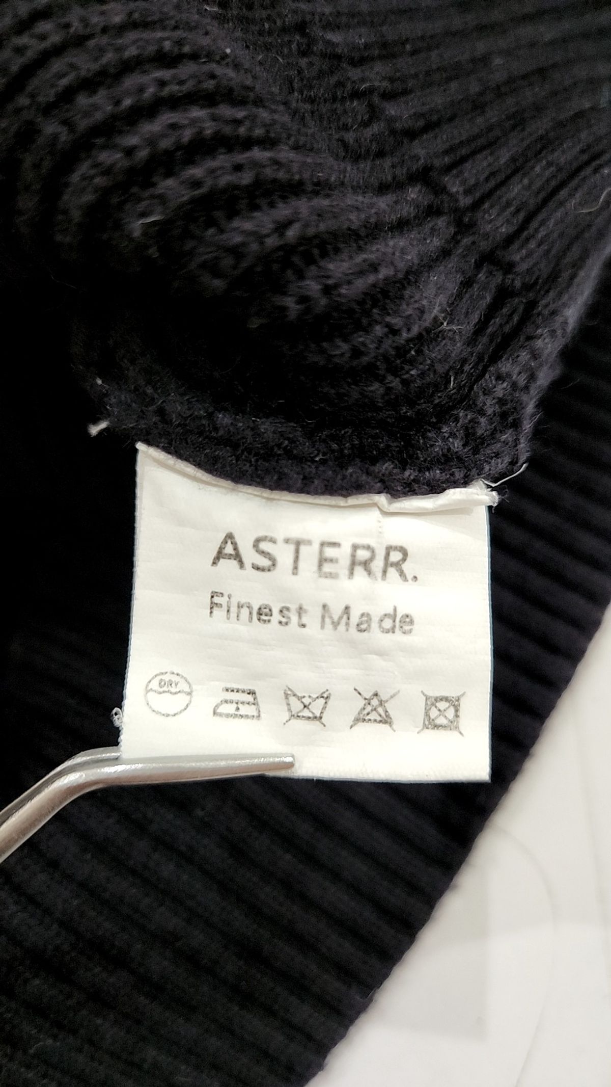 아스터(ASTERR.) 니트/스웨터 M