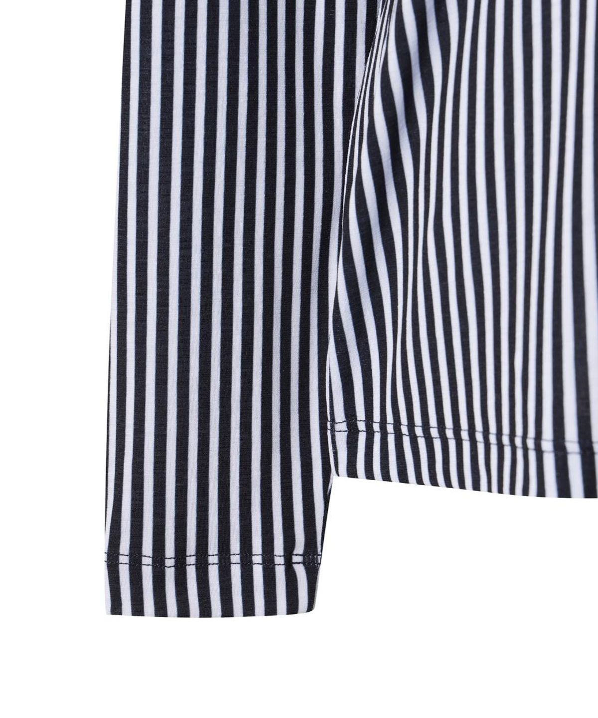 왁(WAAC) Stripe Pattern Highneck Top WWTBM26400BKX