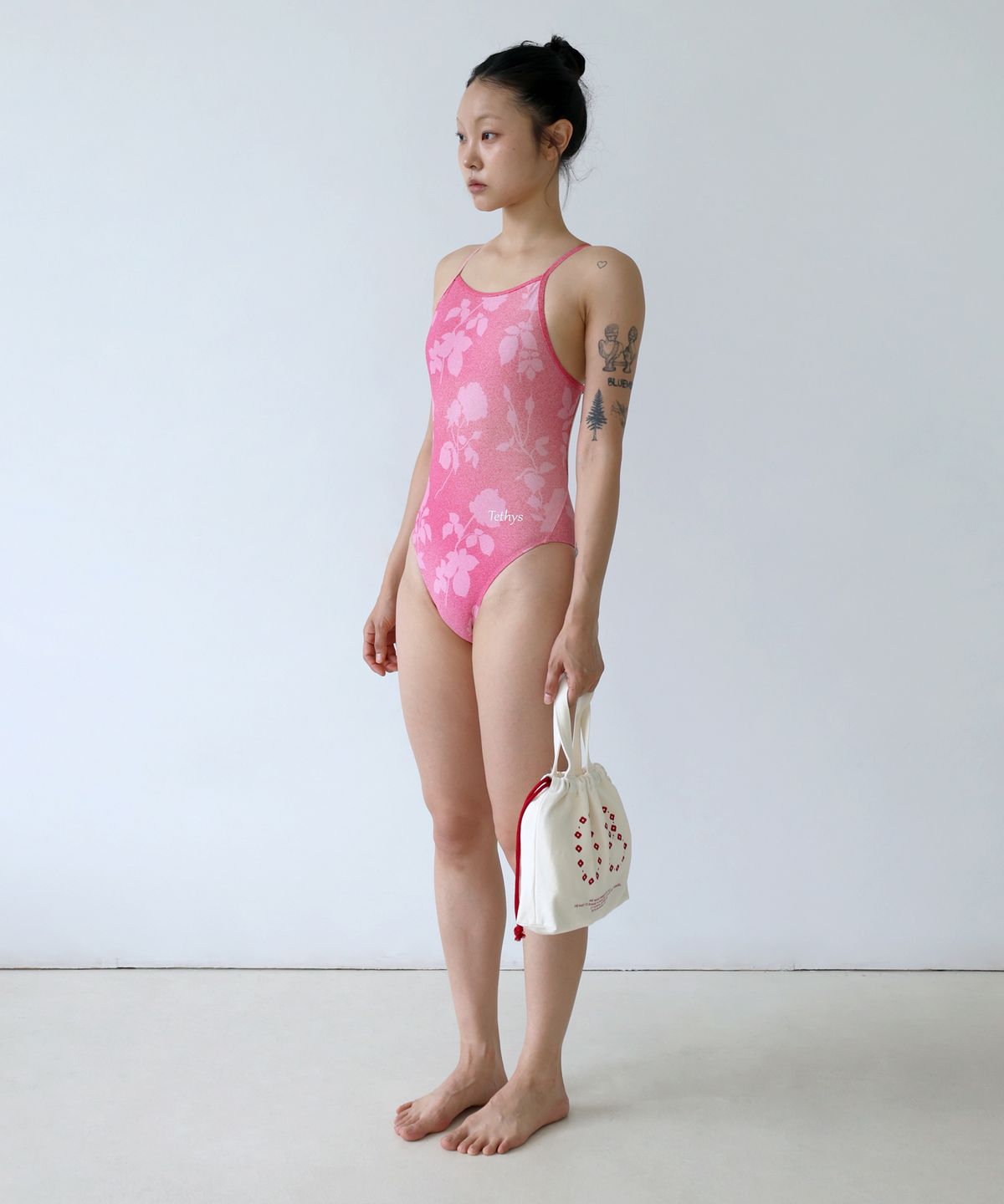 테티스서울(TETHYSSEOUL) TETHYS POOL POUCH_IVORY