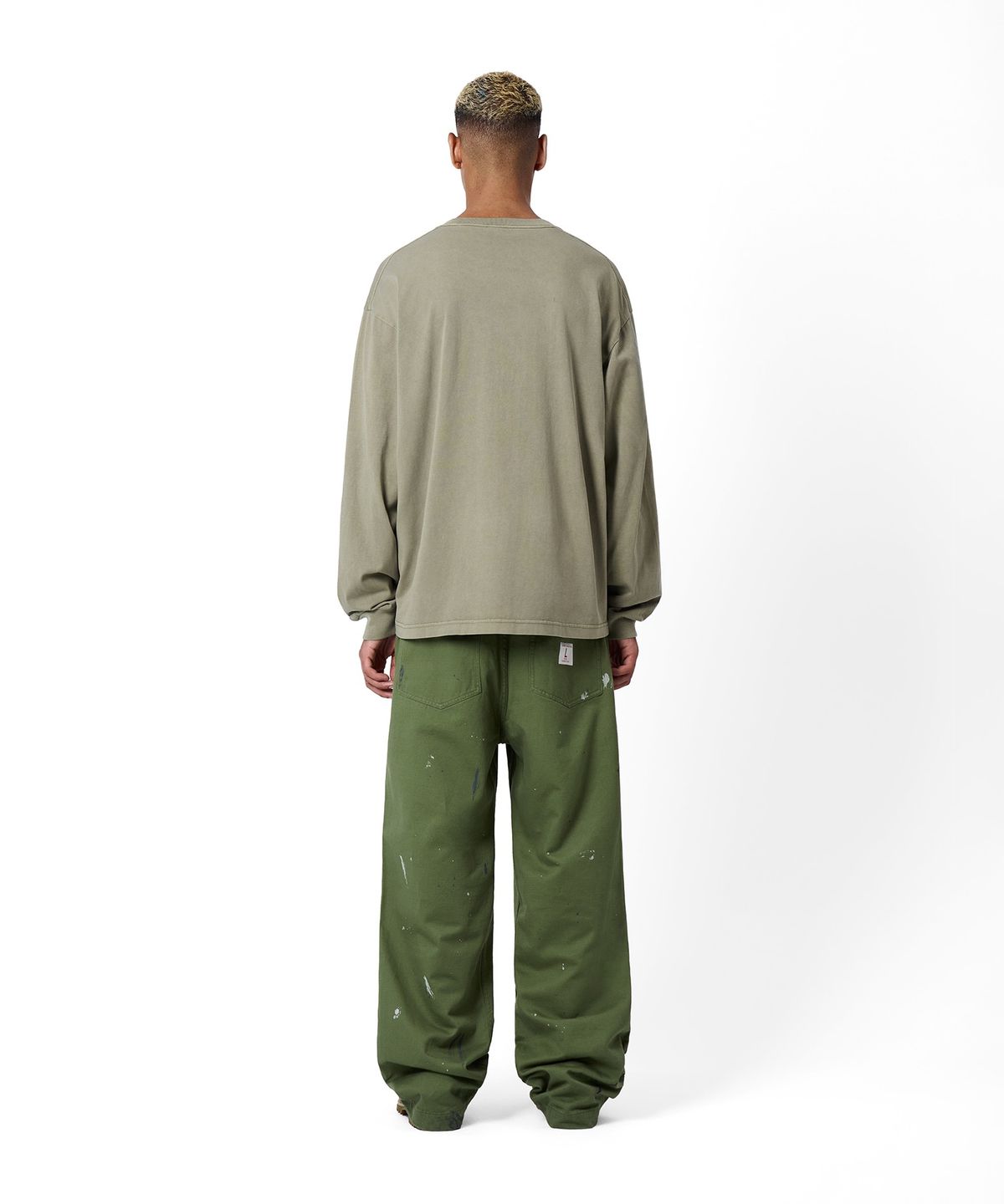 챔피온(CHAMPION) 아치 로고 루즈핏 아플리케 롱슬리브 티셔츠 Beige