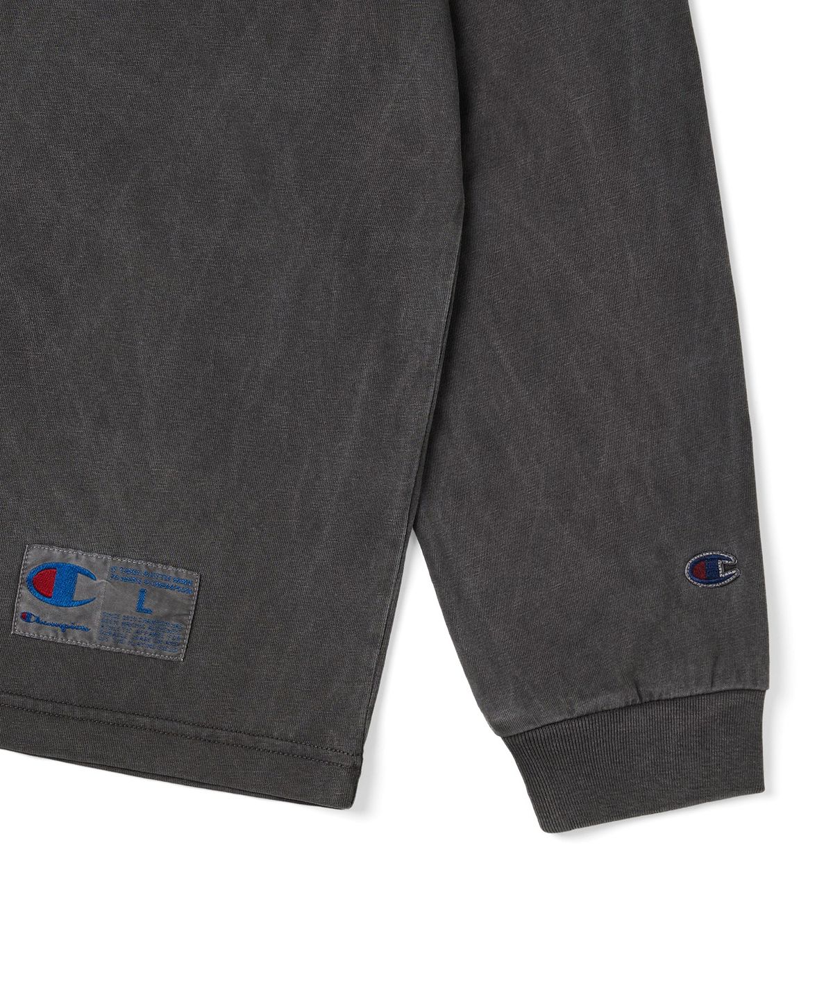 챔피온(CHAMPION) 아치 로고 루즈핏 아플리케 롱슬리브 티셔츠 Charcoal