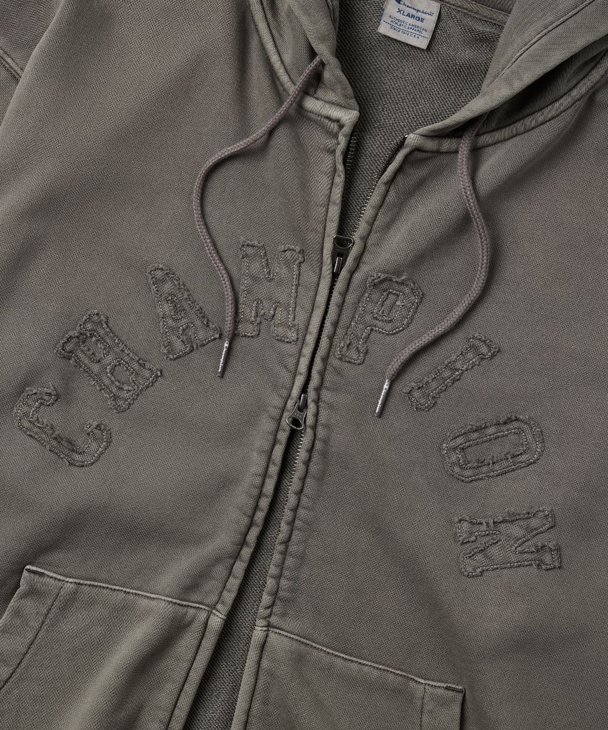 챔피온(CHAMPION) 아치 로고 루즈핏 아플리케 다잉 후드 집업 Brown