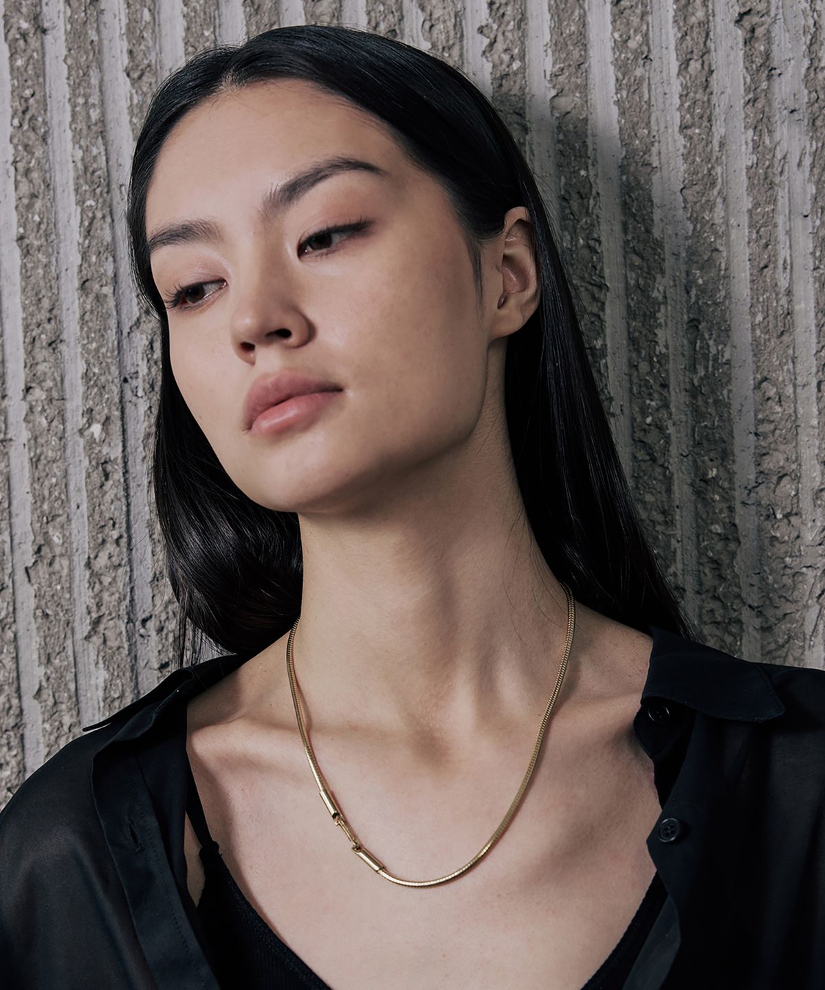 그라스마티네(GRASSE MATINEE) Pipe Snake Chain Necklace Gold