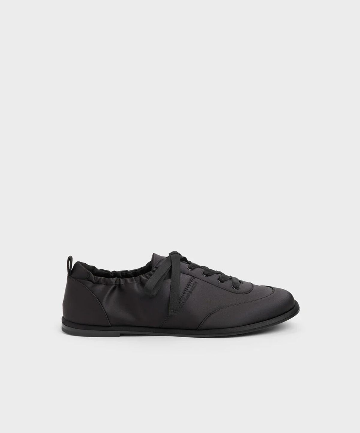 찰스앤키스(CHARLES & KEITH) 새틴 셔링 스니커즈 2colors CK1-70920234