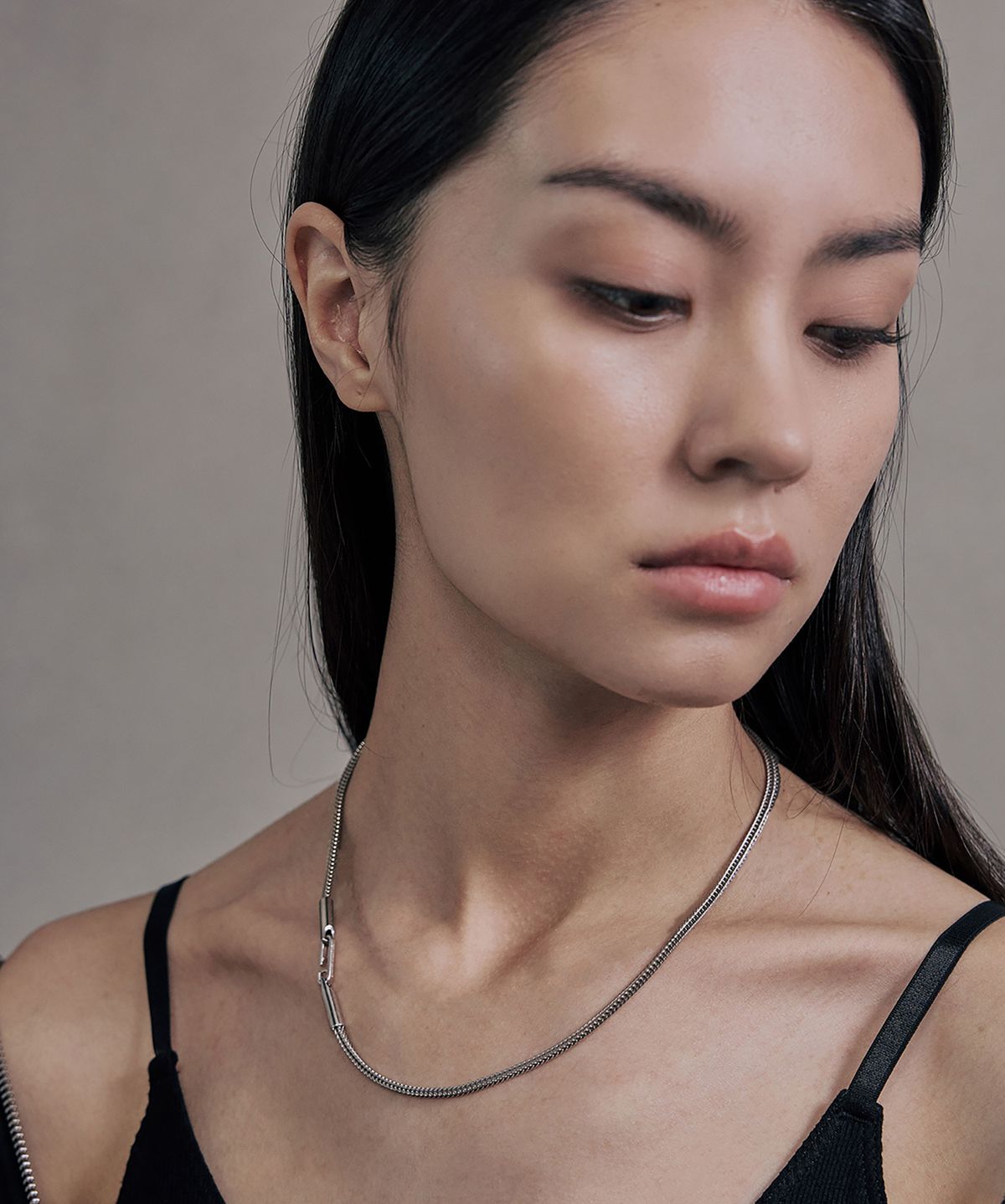 그라스마티네(GRASSE MATINEE) Pipe Cube chain Necklace