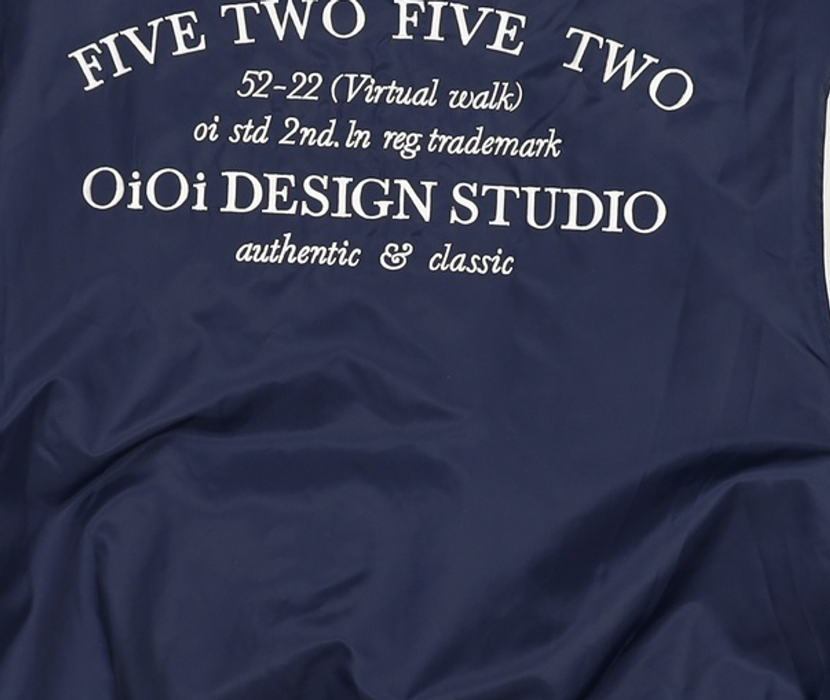 오아이오아이 컬렉션(OIOI COLLECTION) SERIF LOGO STADIUM JACKET [NAVY] L
