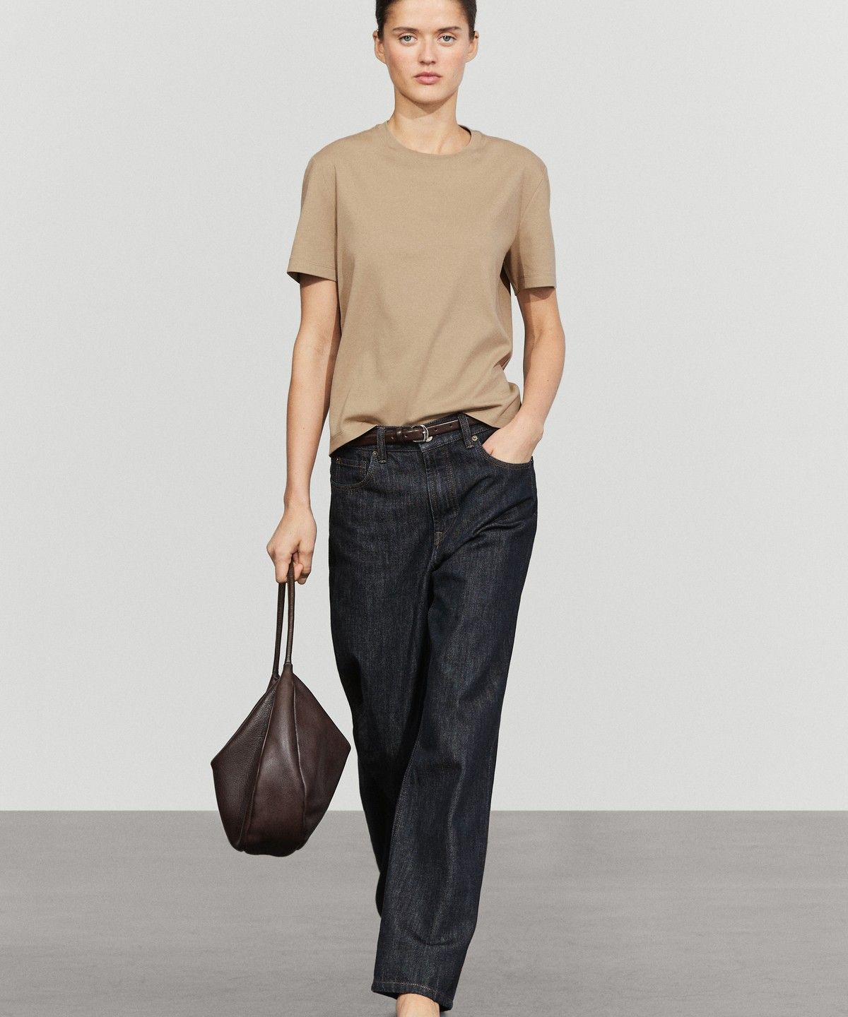 마시모두띠(MASSIMO DUTTI) 레귤러 핏 반팔 티셔츠