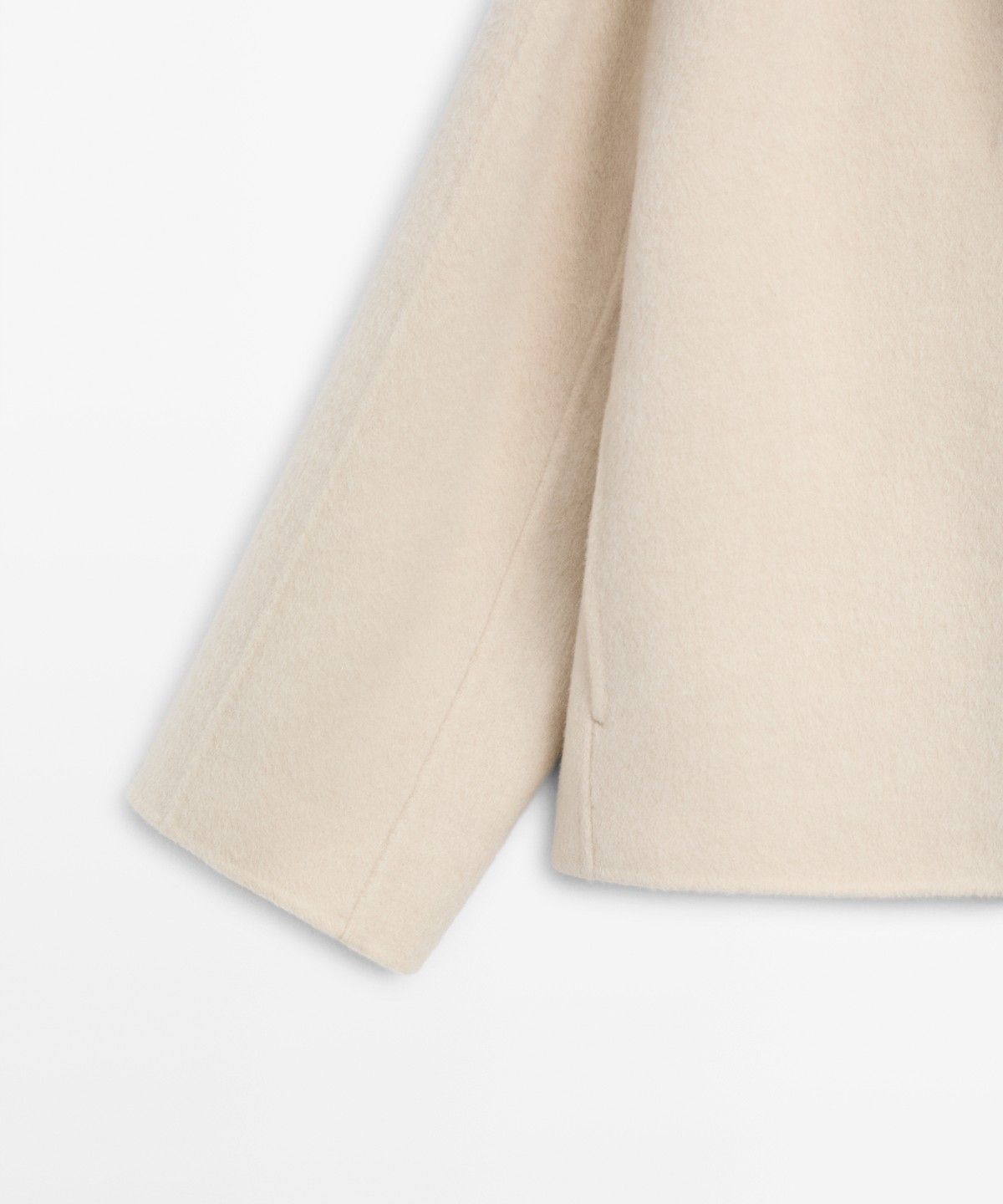 마시모두띠(MASSIMO DUTTI) 스카프 디테일 쇼트 코트