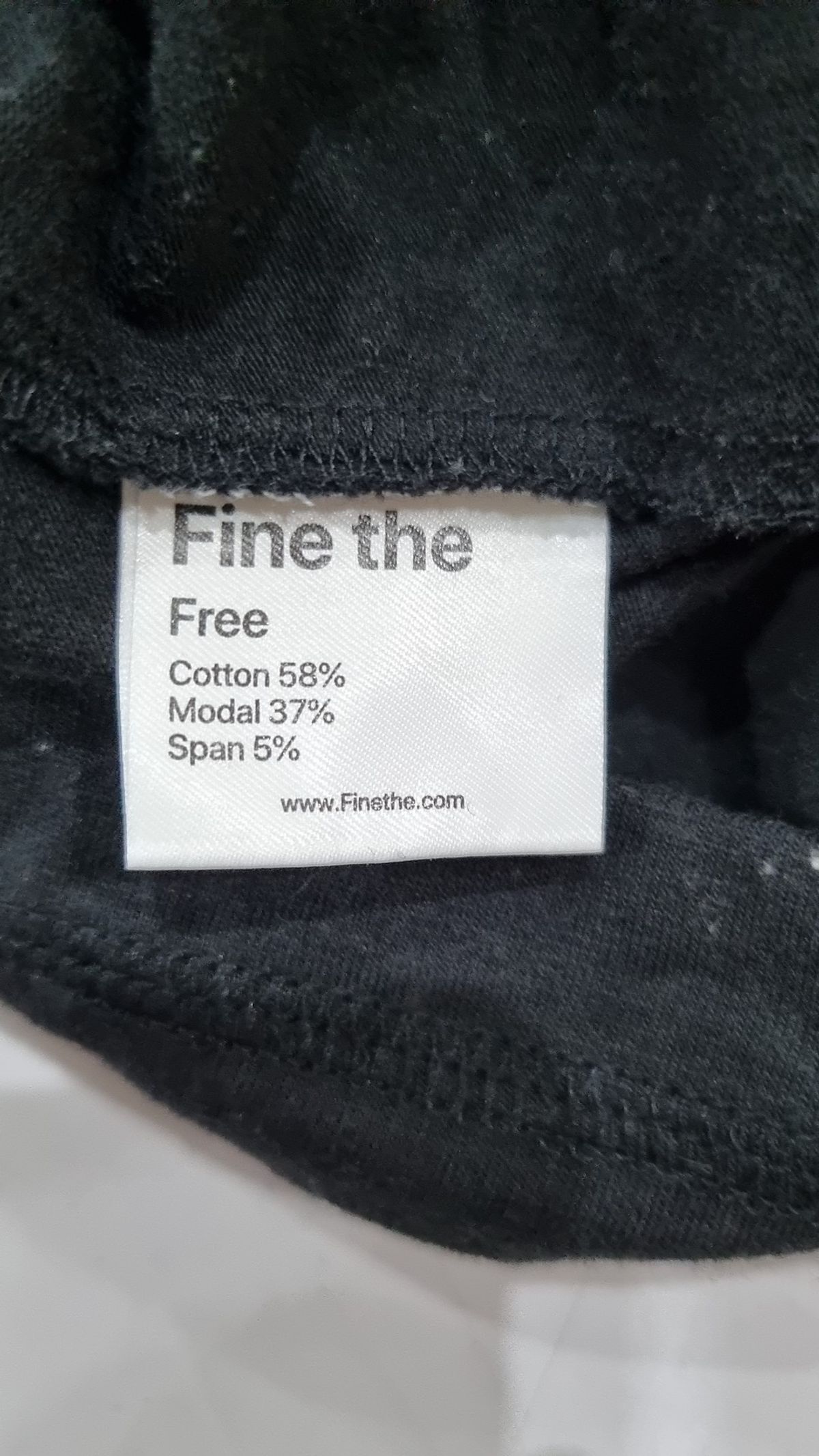 파인더(FINE THE) 긴소매 티셔츠 FREE