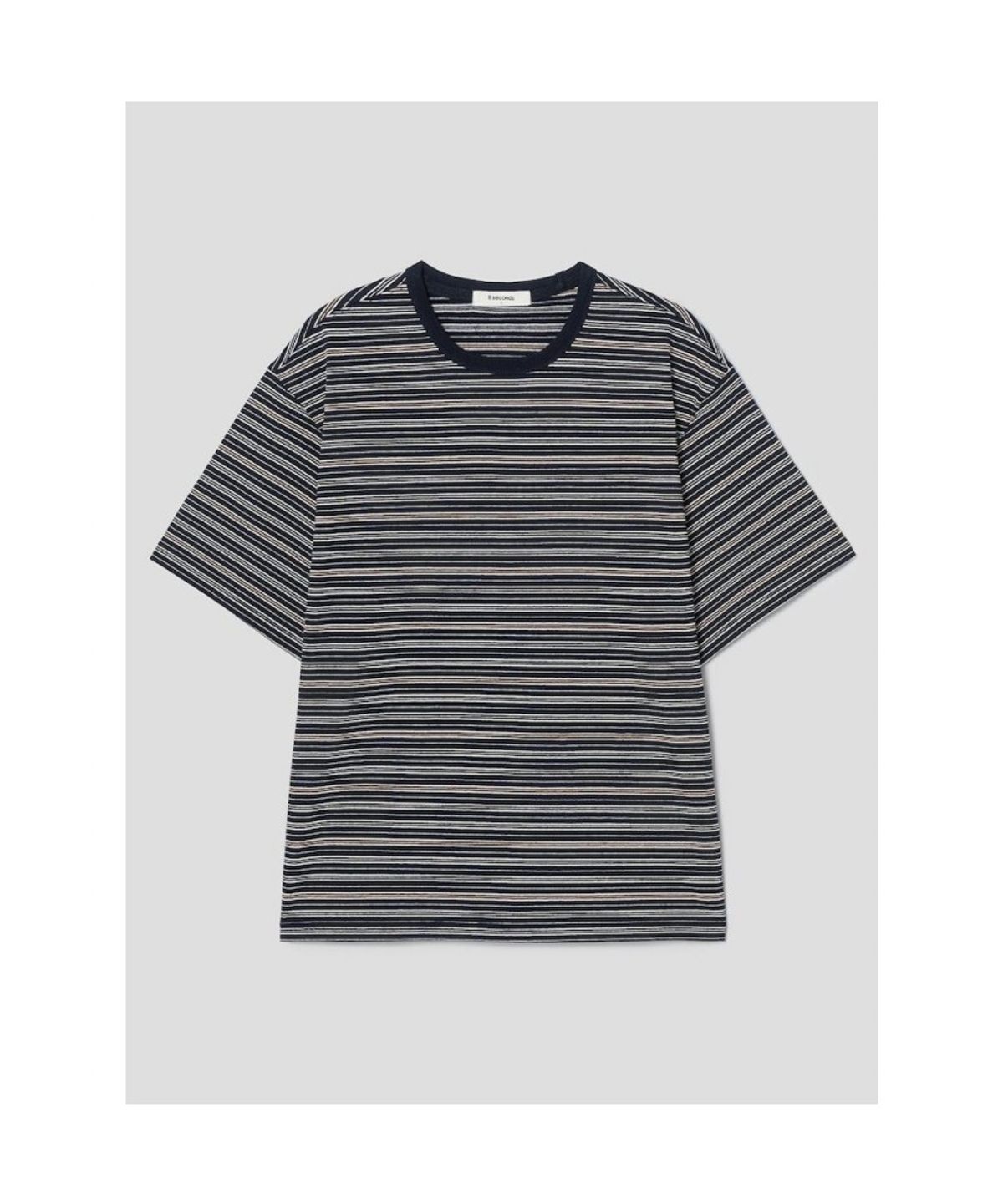 에잇세컨즈(8SECONDS) 멀티 스트라이프 반팔티  네이비