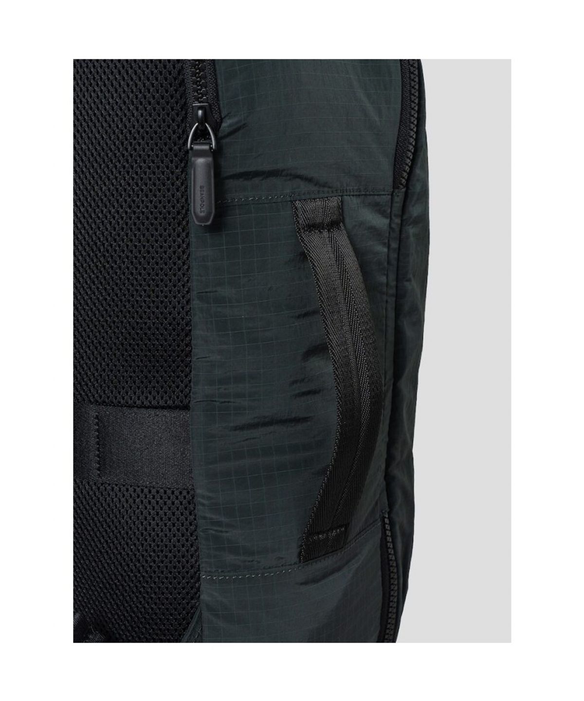 빈폴 액세서리(BEANPOLE ACCESSORY) 어웨이 라지 백팩  그린