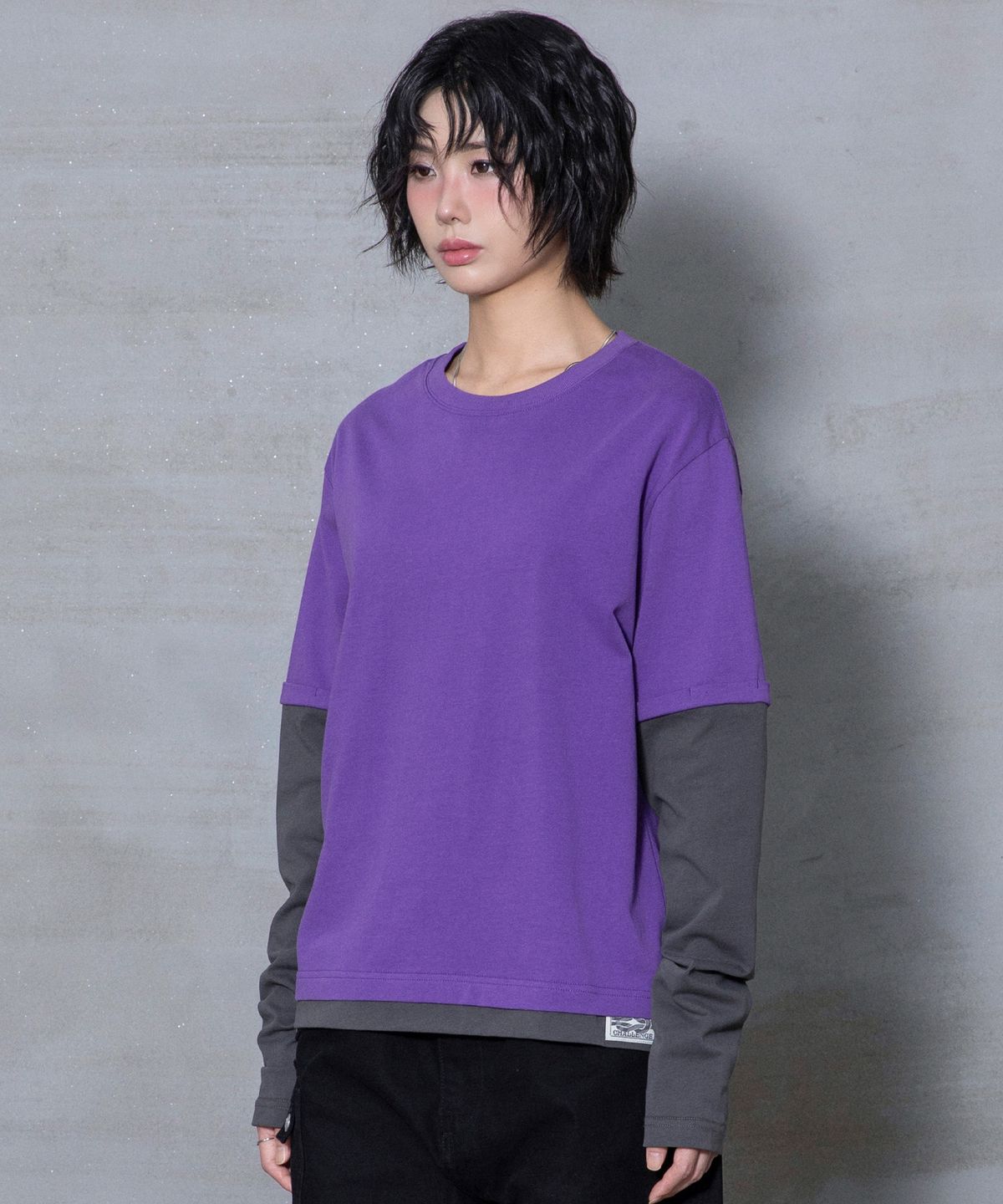 엑스톤즈(XTONZ) XTT166 롤업 레이어드 크롭 롱슬리브 (PURPLE)